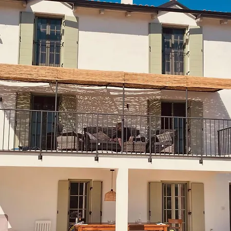 In Hanglage Mit Pool Und Meerblick Holiday home Moscenice