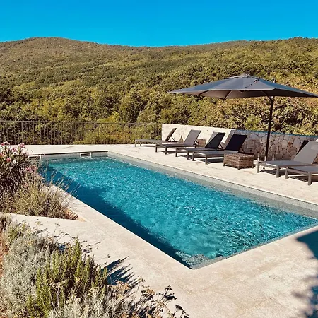 Holiday home In Hanglage Mit Pool Und Meerblick Moscenice