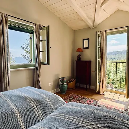 In Hanglage Mit Pool Und Meerblick Holiday home
