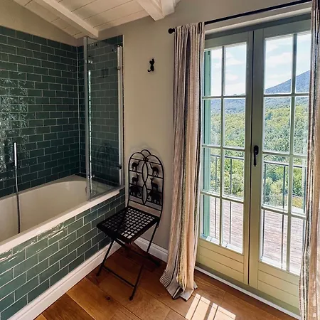 In Hanglage Mit Pool Und Meerblick Holiday home Moscenice